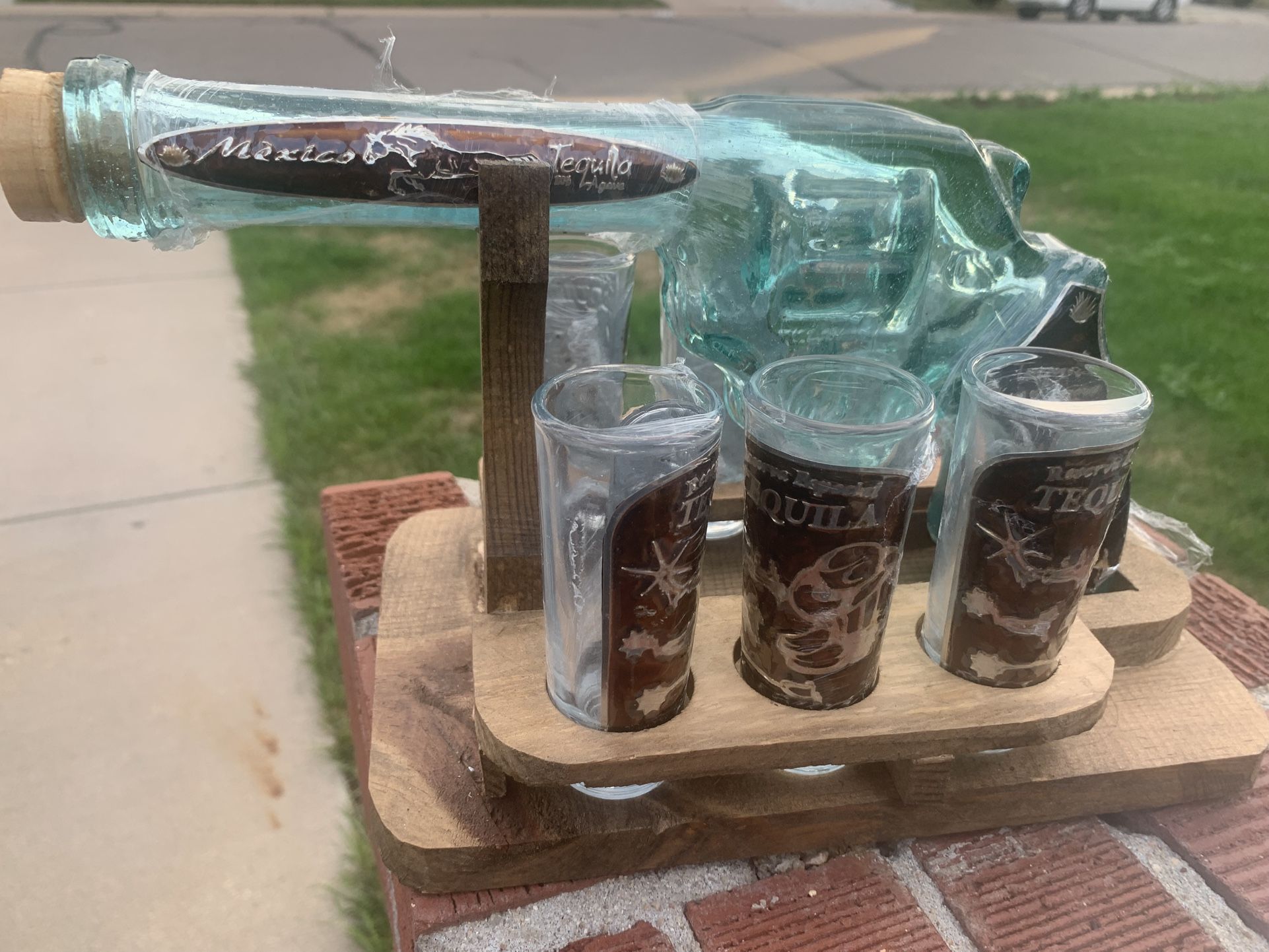 Pistol tequila decanter
