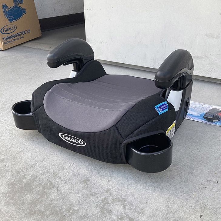 (NEW) $22 Kids Graco (TurboBooster 2.0) Backless Booster Car Seat, Ages 4-10 yr, Weight 40-100 lbs