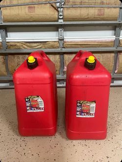 Blitz Gas Containers - 6 Gallon