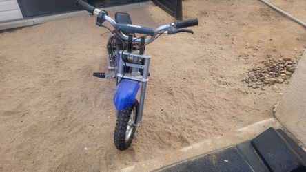 Stock mx350. Perfect with charger. Almost like new