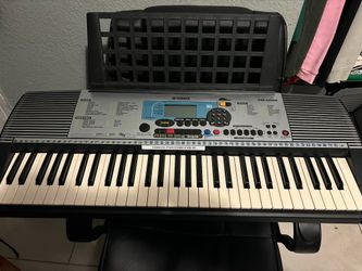Yamaha PSR225GM Keyboard Like New