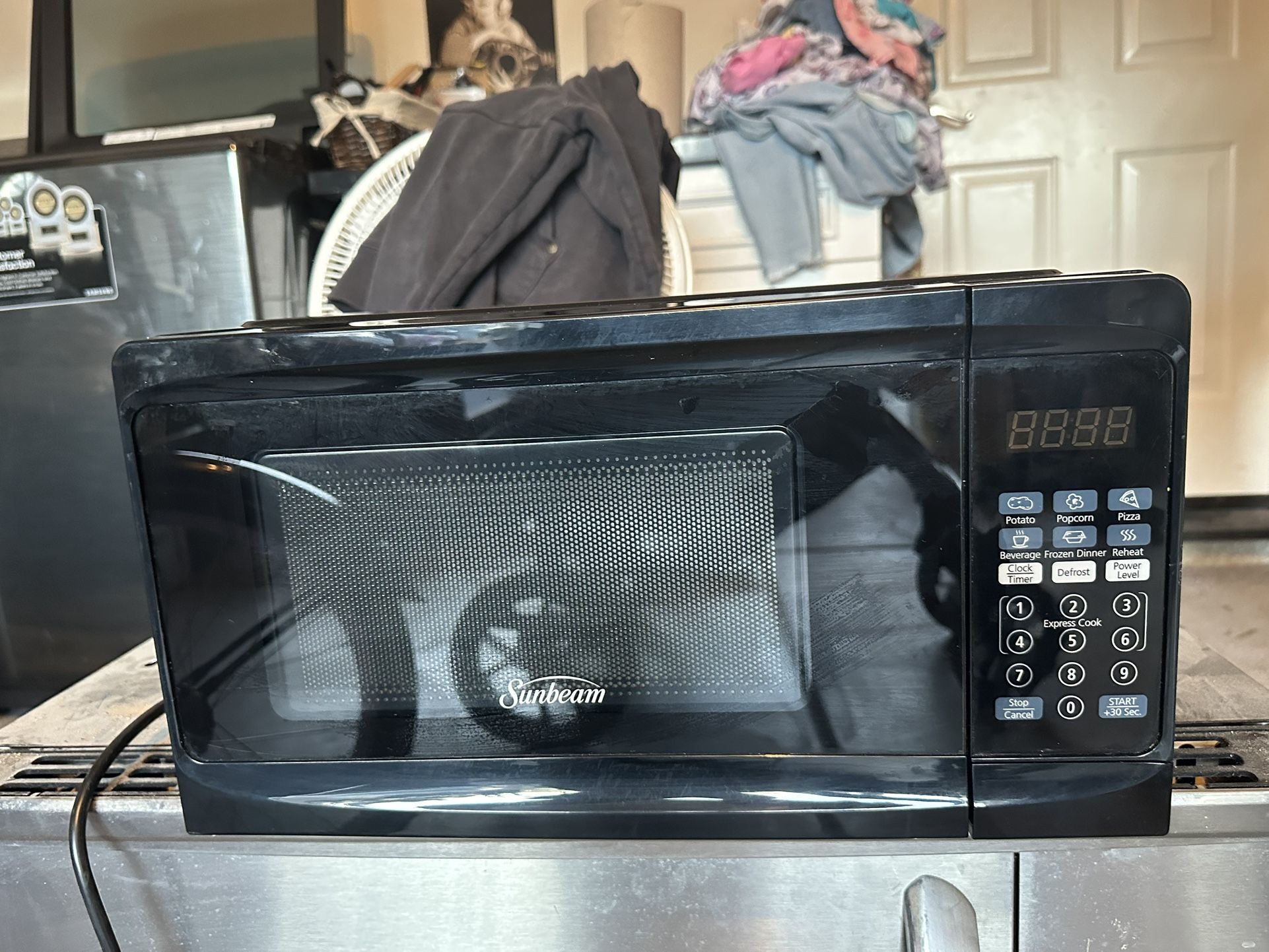 Sunbeam online black microwave
