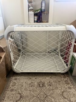 Dog Crate (Like New)