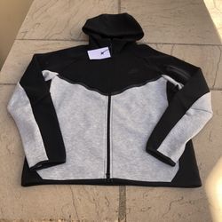 New Nike Tech Fleece Hoodie Jacket Black Gray Men’s M Medium
