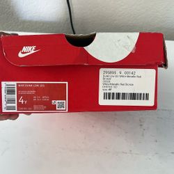 Nike Dunk Low Gs White Metallic Red Bronze Size 4y