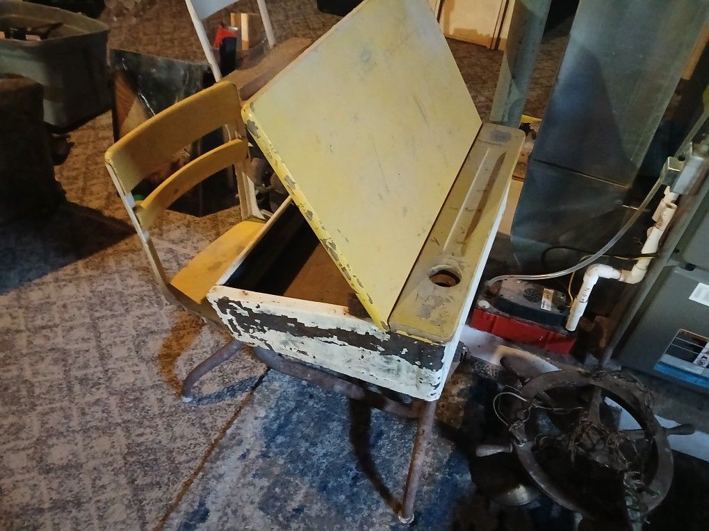 Vintage SCHOOL DESK