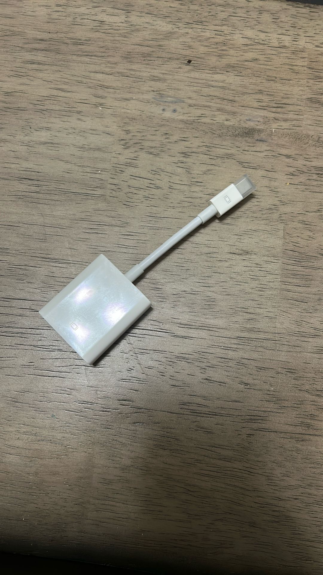 Genuine Apple Mini DisplayPort to VGA Adapter MB572Z/B - Model A1307 