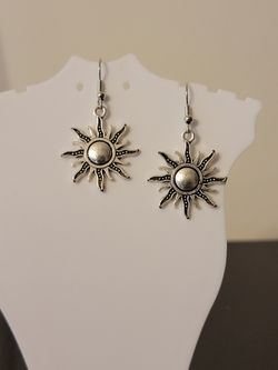 Silvery Sun Earrings