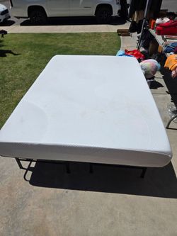 Memory foam mattress full size with frame $150