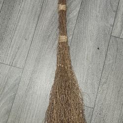 Cinnamon  Broom 33 Inch