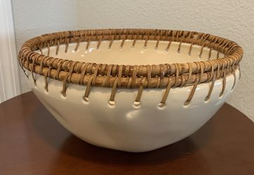 Gorgeous artisan bowl