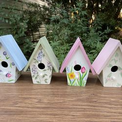 Small Bird Houses 