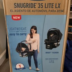 Infant Car Seat 