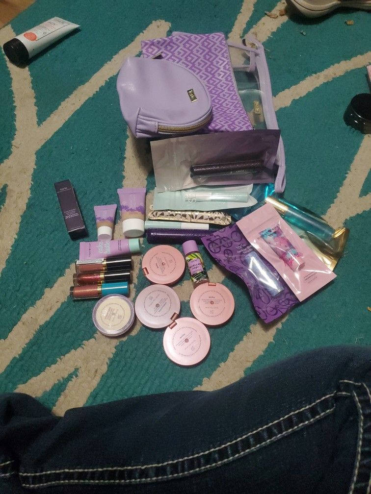 Tarte Travels