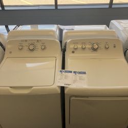 GE washer and dryer set (Warranty included)