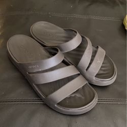 Crocs Sandals Women’s 10