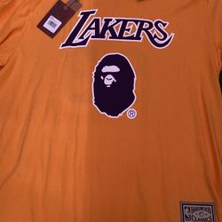 Bape Lakers Mitchell & ness T-shirt