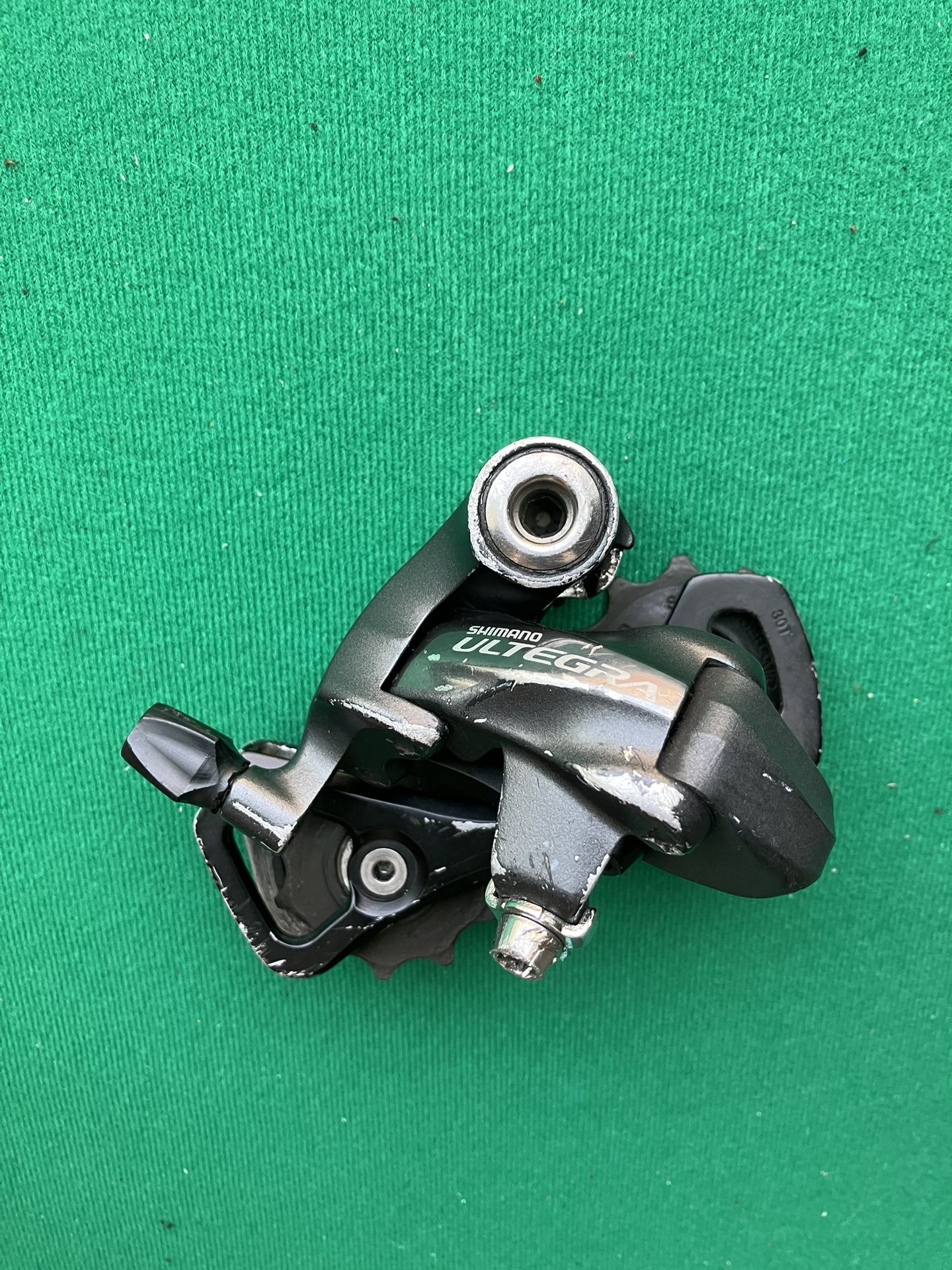 shimano ultegra rd-6700 10 speed rear derailleur