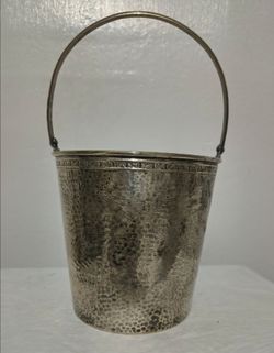 VINTAGE E. P. N. S. SILVER PLATE ICE BUCKET 5"