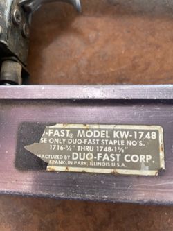 Duo-Fast wide crown air stapler