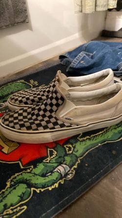 Men’s 11.5 Checkered slip one