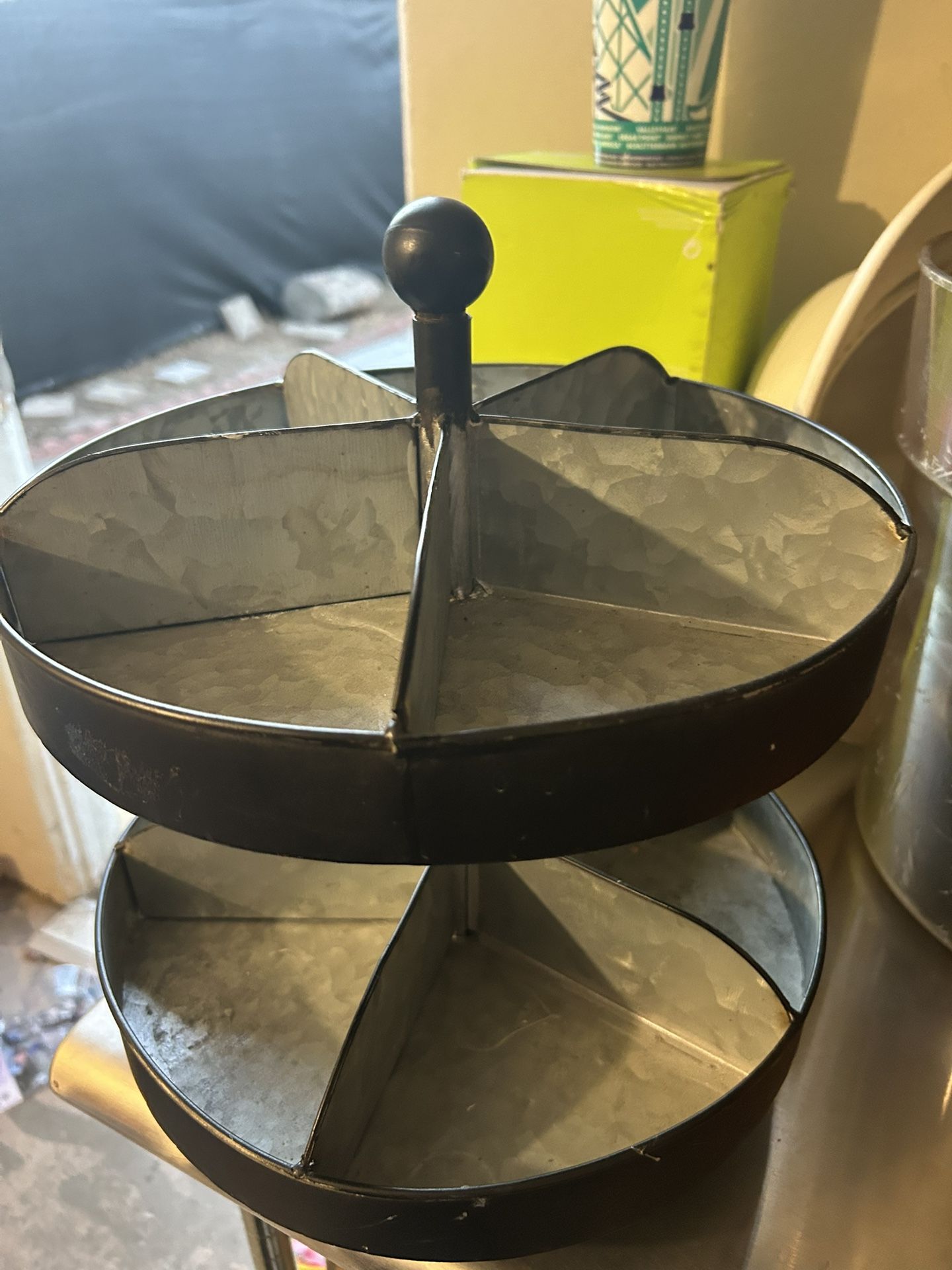 Spinning Tray Decor