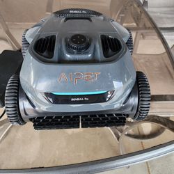 ROBOT POOL CLEANER