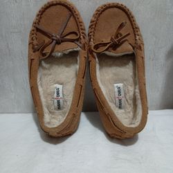 Child Size 2 Minnetonka Moccasin Slipper Shoes