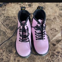 Dr Martin’s Size 8