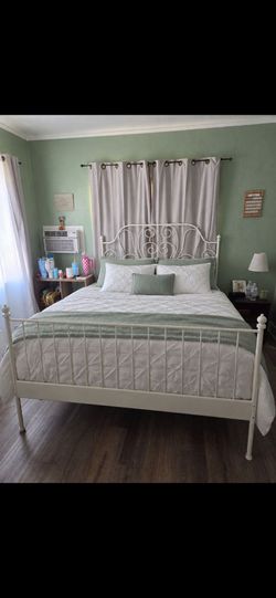 Bed frame