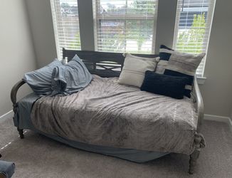 Day Bed