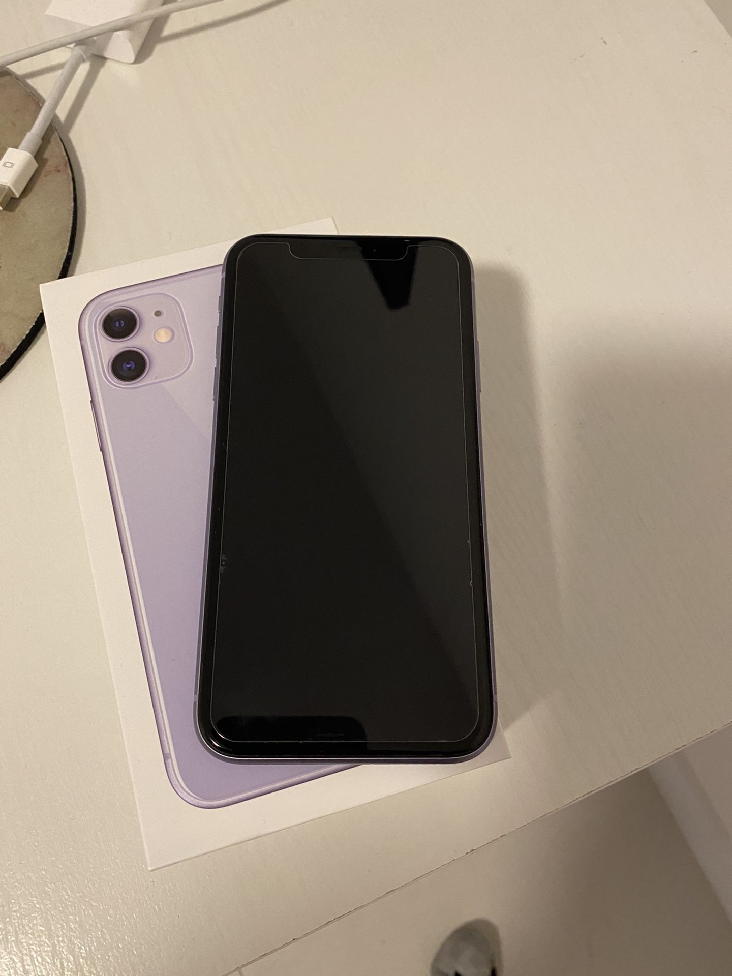 Purple IPhone 11 64Gb Unlocked !