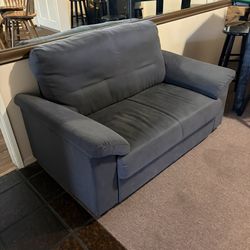 Loveseat Couch  3 X 5