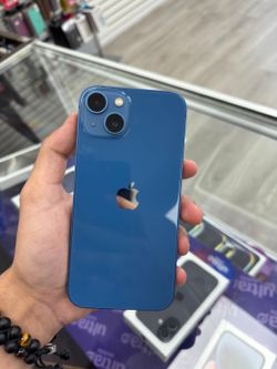 iPhone 13 128gb UNLOCKED