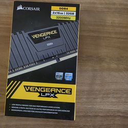 Corsair (Vengeance LPX) DDR4 2X16 32GB