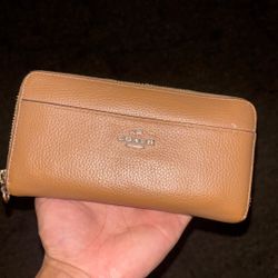 Coach Purse Thing. $25