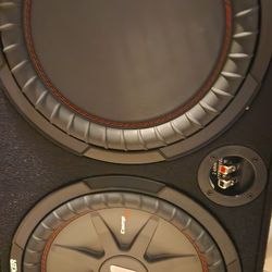 Speakers And Amplifier 