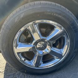 Set of (4) Silverado/Tahoe/Yukon/Avalanche wheels