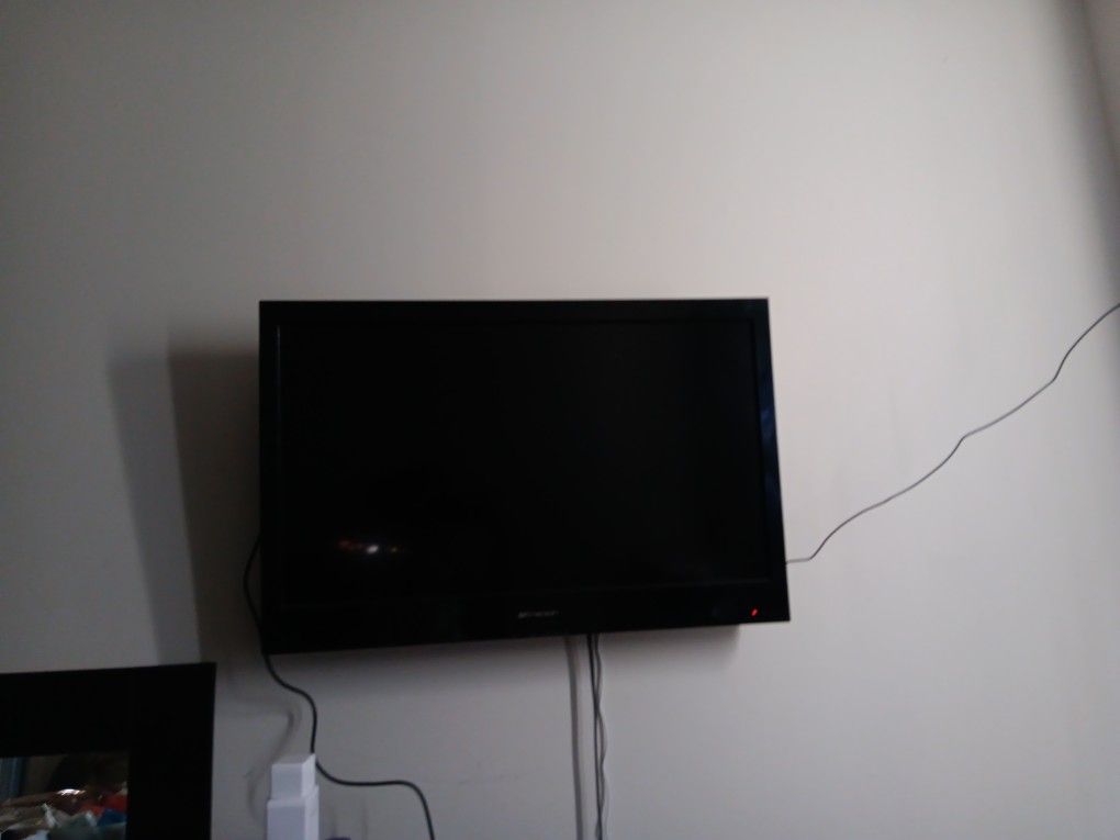 32 inch TV