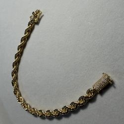 14K Gold Plated Rope Bracelet – 8inch – Iced Clasp