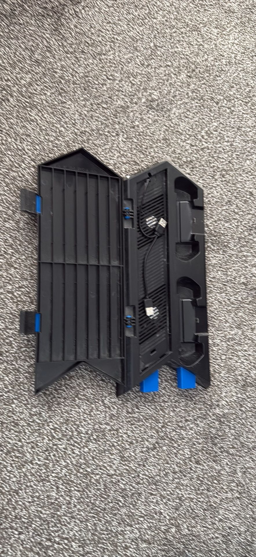 PS4 Pro cooling stand