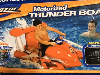 Brand New KIDS INFLATABLE MOTORIZED SPEED BOAT Fun Pool Water Blaster Lake Vacation Toys