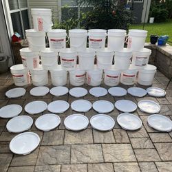 Food Grade Buckets - Clean W/Lids