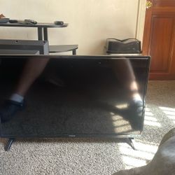 32in Polaroid Tv 