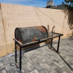 Barrel BBQ Grill / Smoker and Base