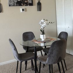 Dinning Table Moving Sale 