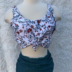 Floral Knot-Front Women’s two piece swimwear set in size XL