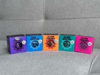 NEW IN BOX Super Duper Squishy Glow in the Dark Squeeze Ball New Viral Tik Tok