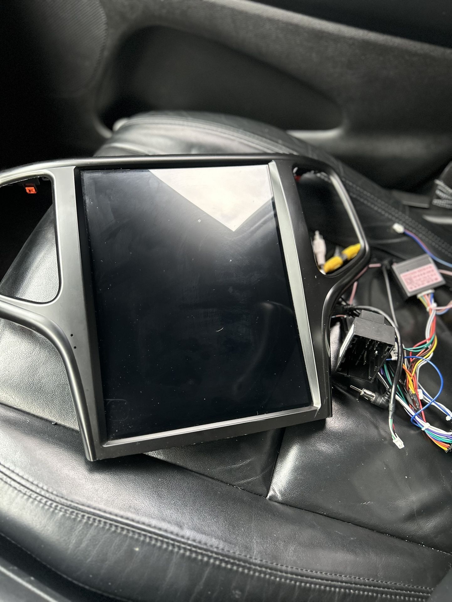 Jeep Grand Cherokee Tesla Style Radio 