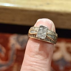 Woman’s Ring